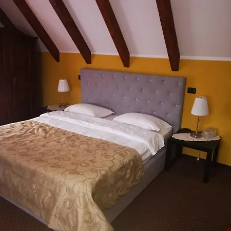 Trattoria Al Gallo 3* Бран